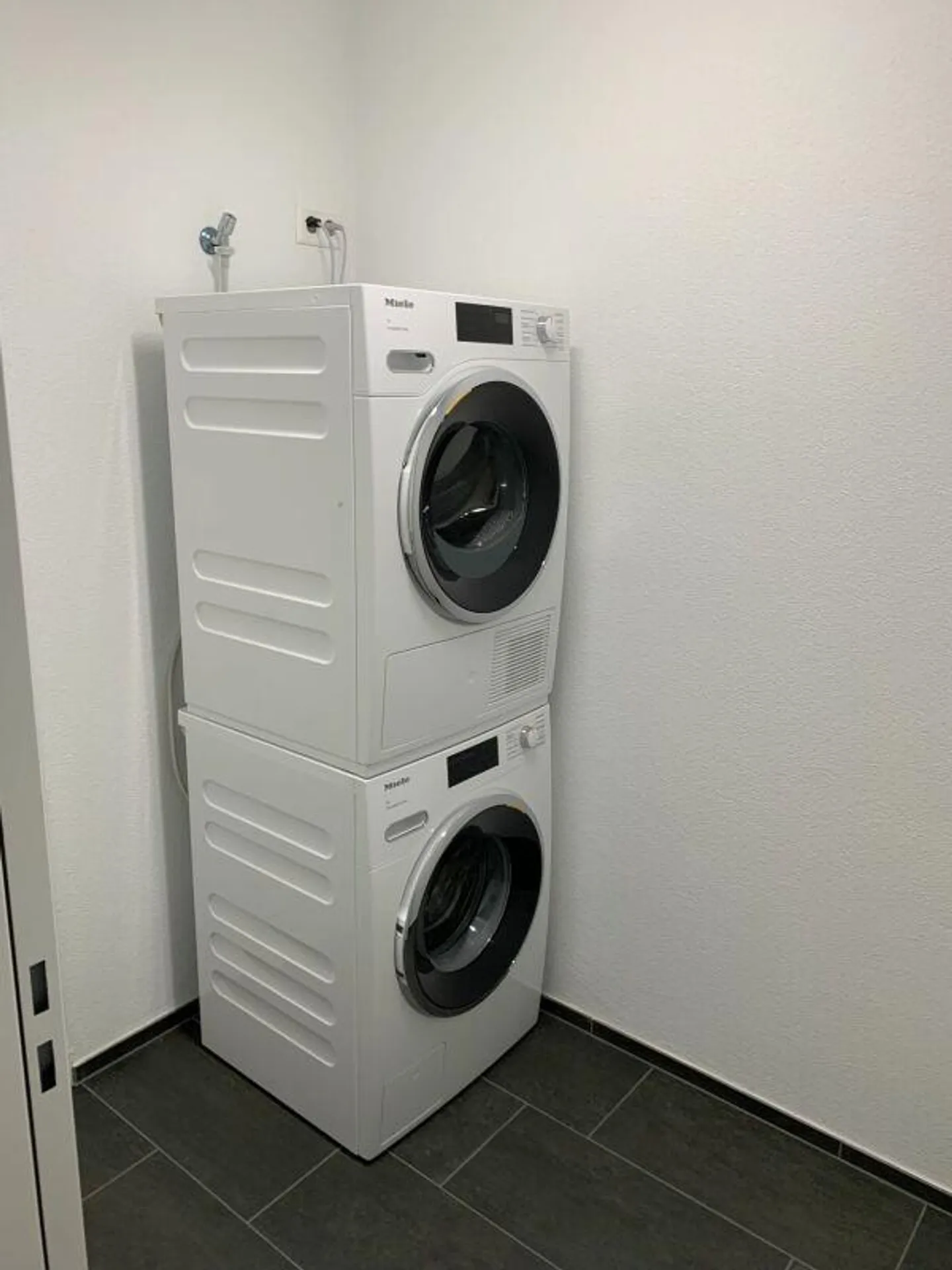 Moderne 3.5 Zimmer-Wohnung - Foto 7 von 8