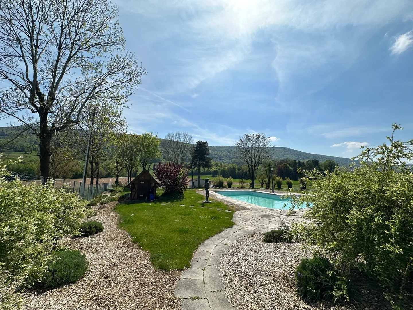 Belle villa avec piscine et beaucoup de terrain éventuellement avec jardin et restaurant - Photo 4 sur 20