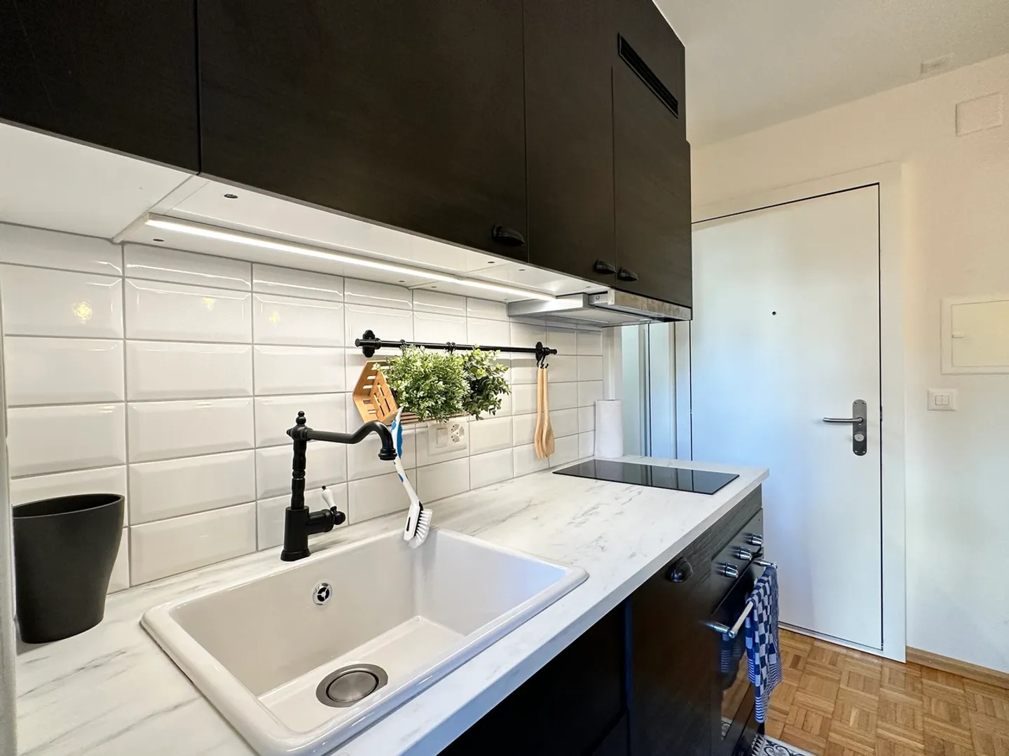 Magnificent furnished studio in the heart of Crans-Montana - Photo 3 of 7