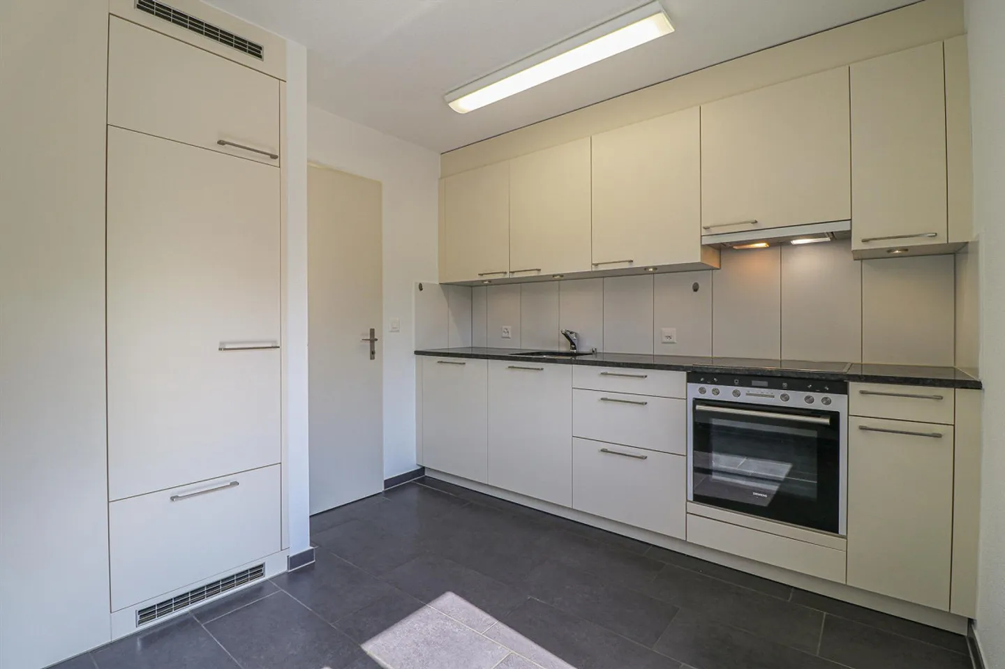 Gemütliche Wohnung in Ruhiger Lage - Foto 2 von 8