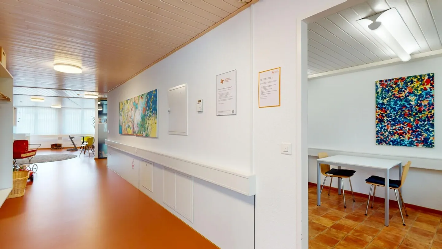 Spazio ufficio nel Terminus Spiez - Foto 5 di 10
