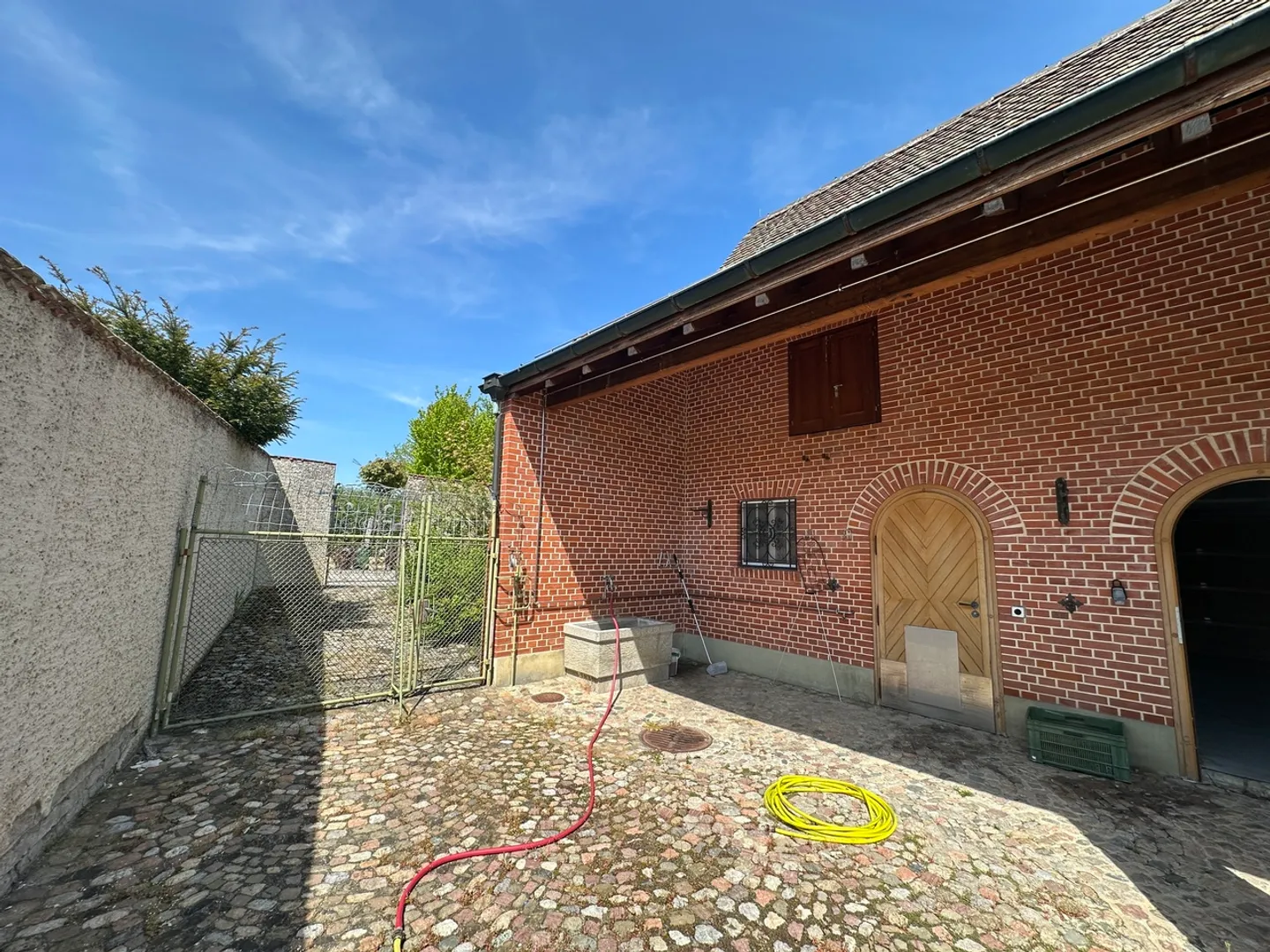 Belle villa avec piscine et beaucoup de terrain éventuellement avec jardin et restaurant - Photo 16 sur 20