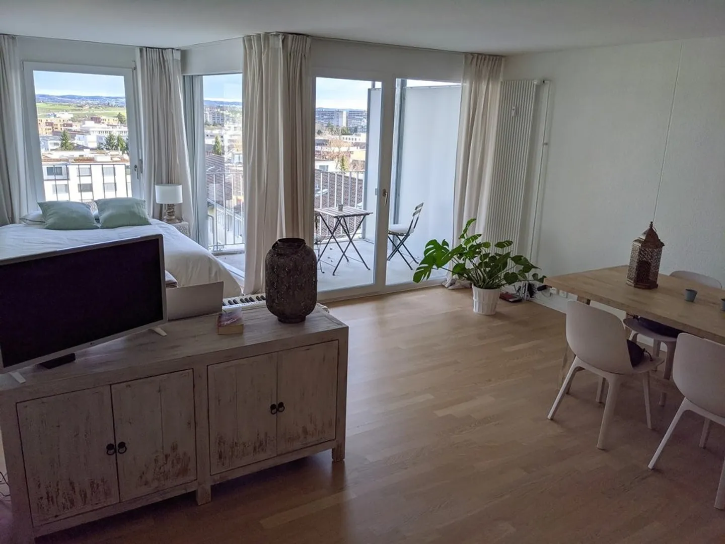 Moderne 1.5-Zimmer-Wohnung im Grünen zu vermieten - Foto 3 von 6