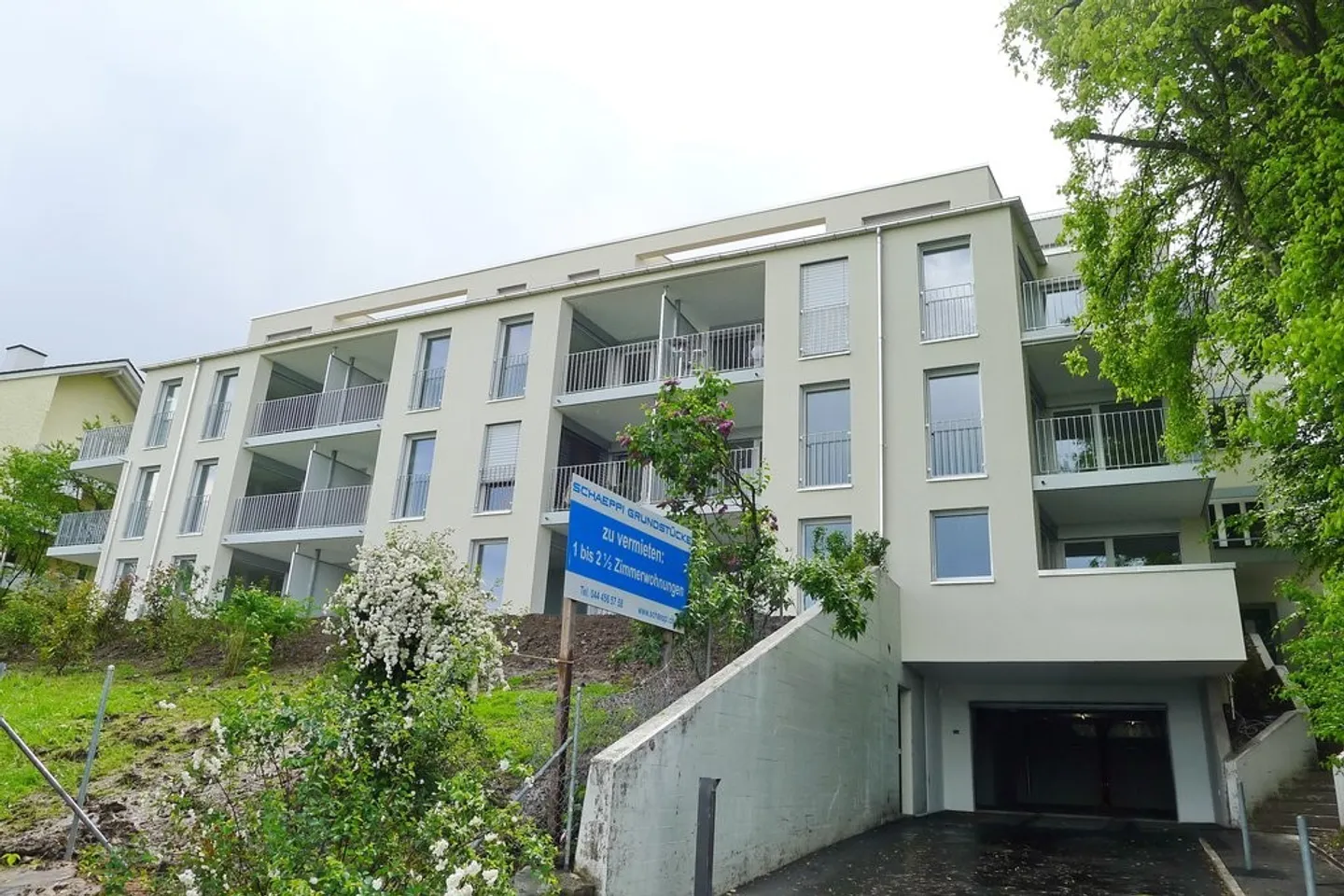 Moderne 1.5-Zimmer-Wohnung im Grünen zu vermieten - Foto 1 von 6