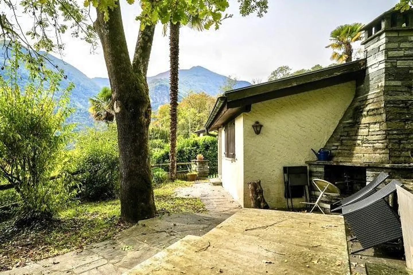 Chalet 4 1/2 locali in una posizione molto tranquilla e soleggiata con vista - Foto 30 di 33