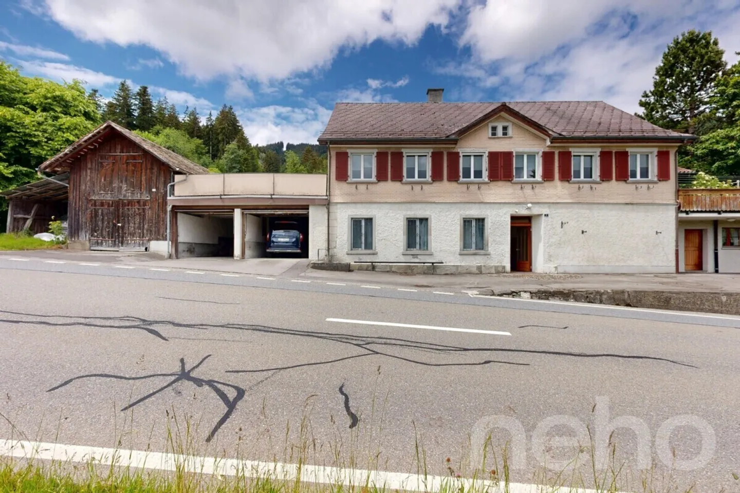 Einzigartiges Einfamilienhaus mit Potenzial - Foto 2 von 12