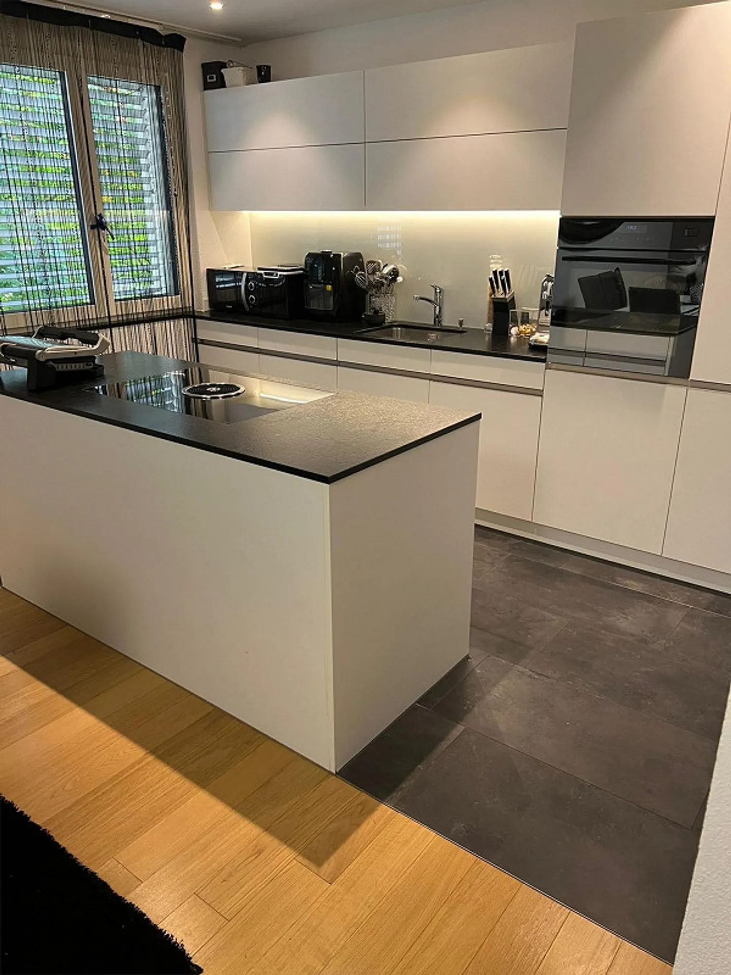 Appartamento moderno di 3,5 locali nel centro del villaggio B04 - Foto 6 di 13