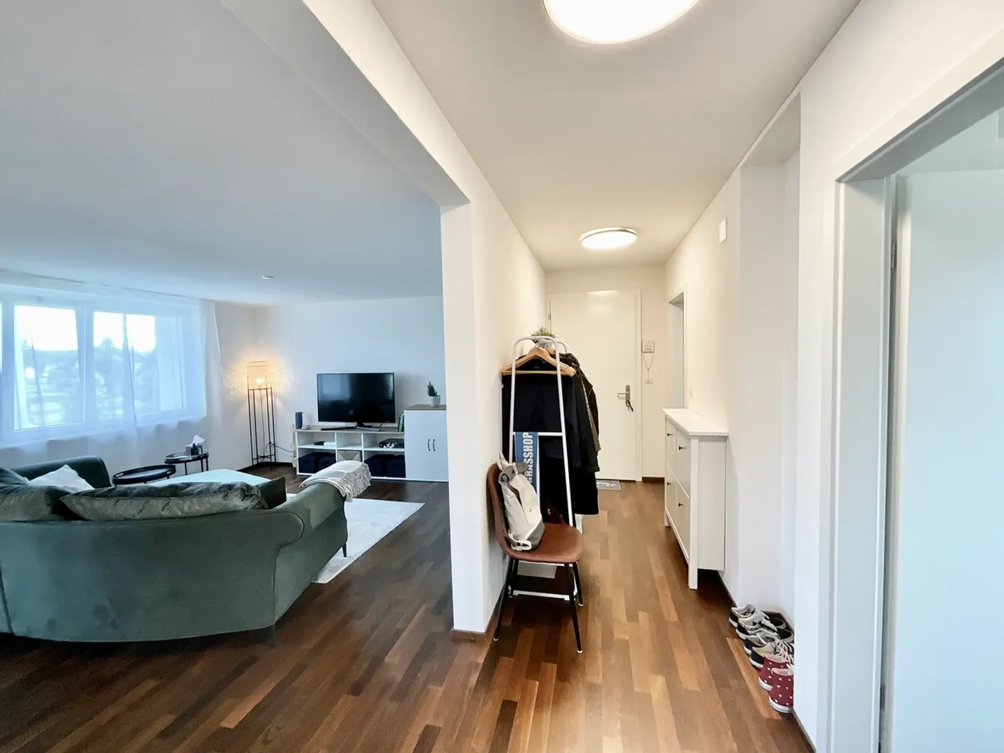 Appartamento 2.5 camere affascinante - Foto 4 di 6