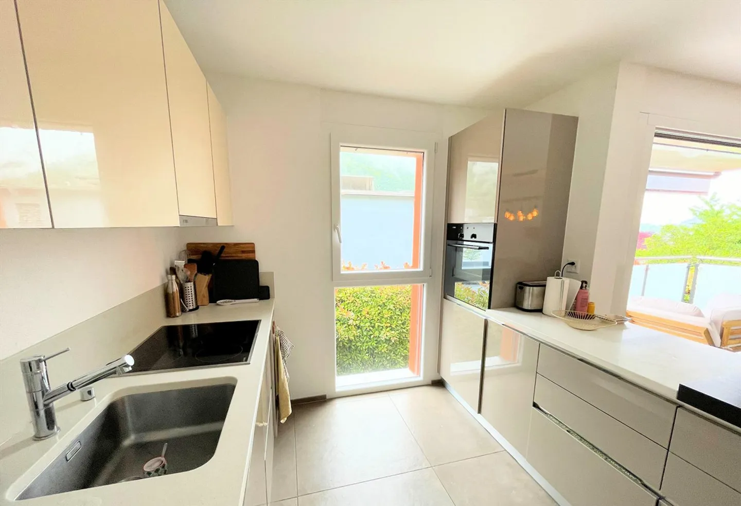 Spacious apartment on the top floor - Photo 7 of 13
