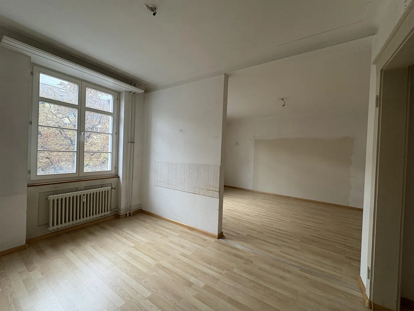 Original 3.5-room old building condominium in a sought-after location - Photo 6 of 10