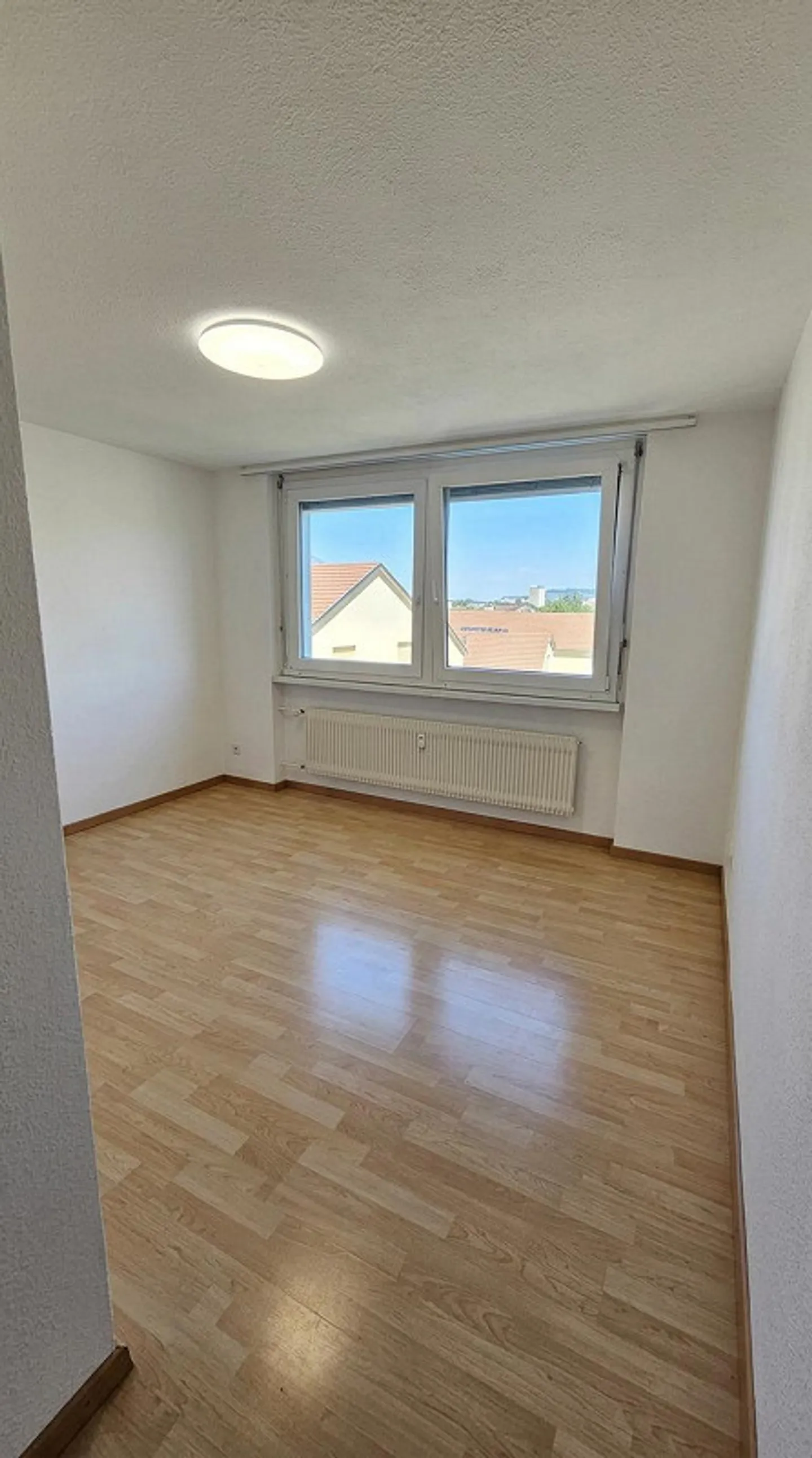 Monolocale a Buchs SG – compatto, pratico, facile da mantenere - Foto 1 di 4