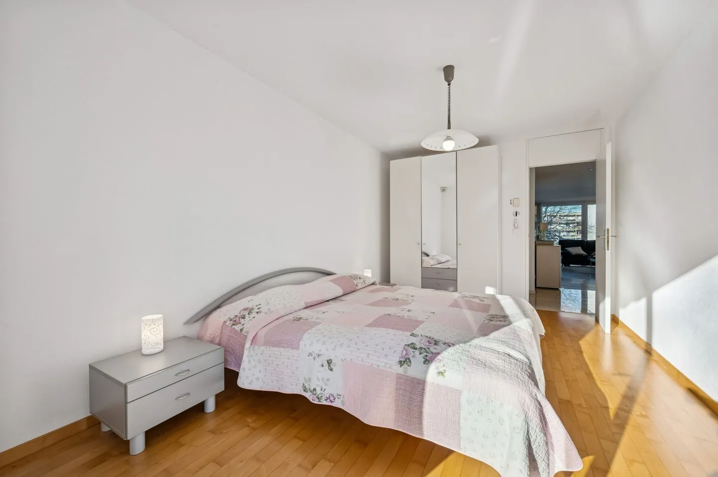 Spacious Garden Apartment in Ostermundigen - Photo 5 of 13