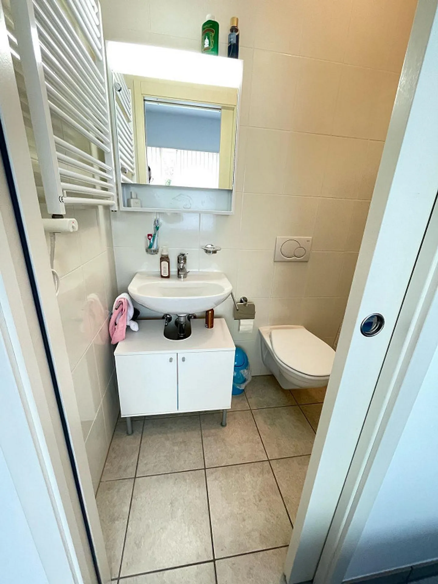 Tenant in a two-family house - Photo 13 of 19