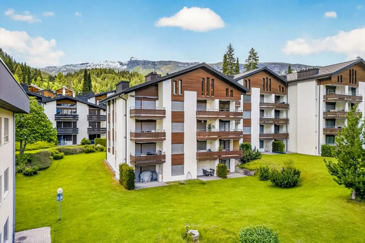 L'appartement de rêve exclusif à Laax Murschetg avec ski-in et ski-out - Photo 2 sur 15