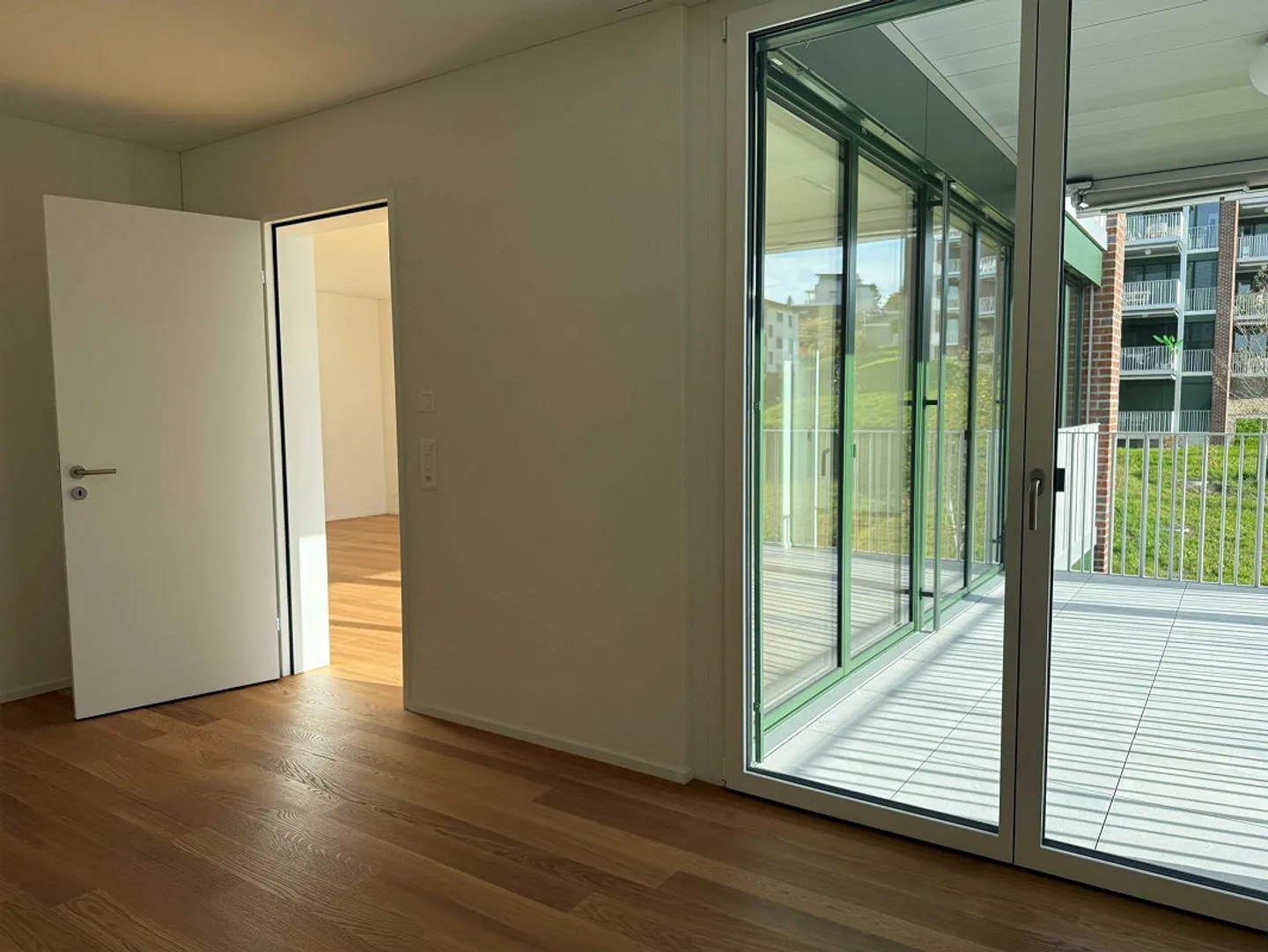 Appartement moderne de 5 pièces avec balcon à Baar - Photo 8 sur 8