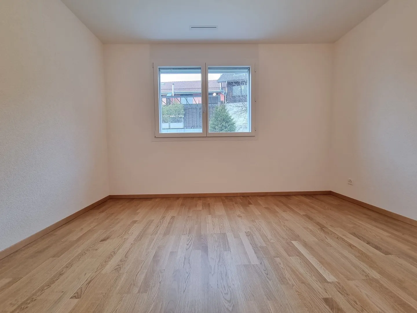 OLLON - 3.5 ROOM APARTMENT FOR RENTAL - Photo 7 of 9