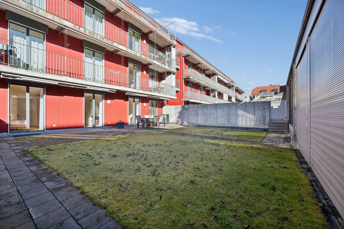 Spacious Garden Apartment in Ostermundigen - Photo 11 of 13