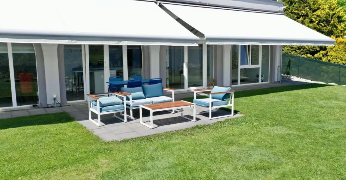 Magnificent property in PPE with 3 apartments (6.5 rooms + 3.5 rooms + 2.5 rooms) on - Photo 8 of 13