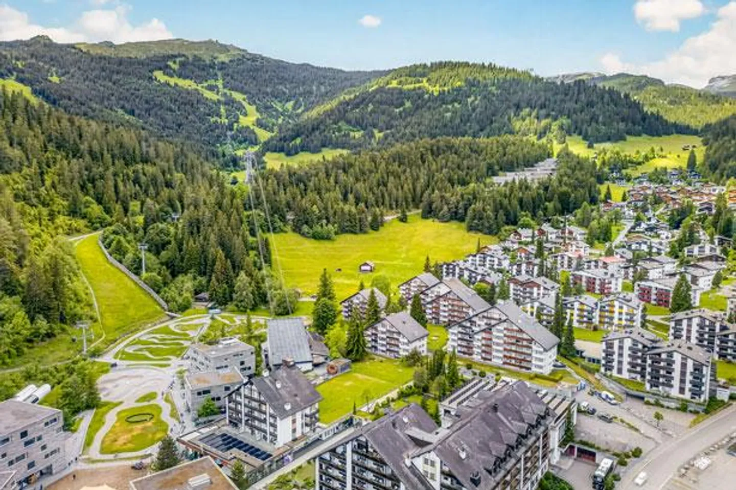 L'appartement de rêve exclusif à Laax Murschetg avec ski-in et ski-out - Photo 3 sur 15