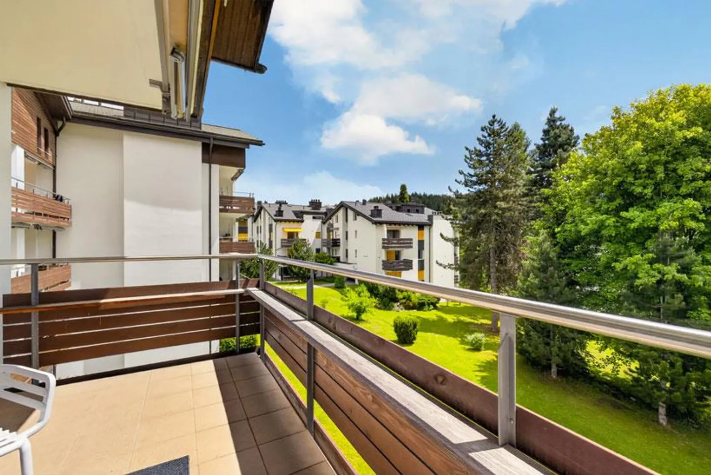L'appartement de rêve exclusif à Laax Murschetg avec ski-in et ski-out - Photo 4 sur 15