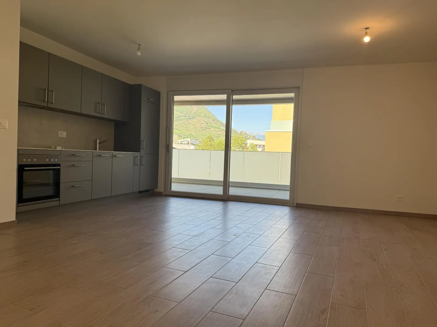 Charmant Appartement 2.5 pièces - Photo 4 sur 11
