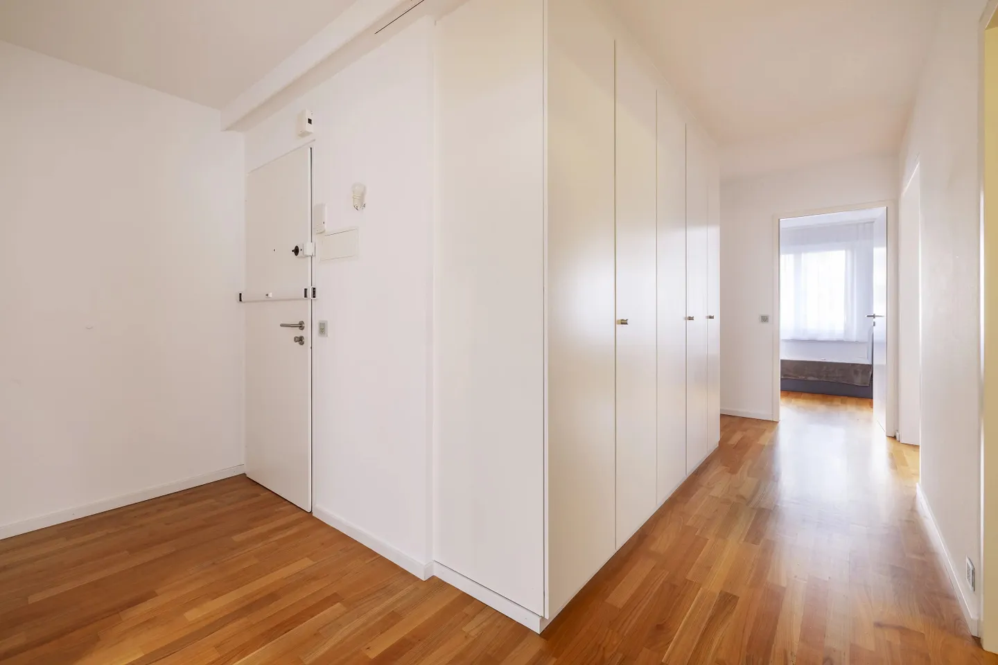 Beau penthouse de 5,5 pièces dans un emplacement central ! - Photo 11 sur 13