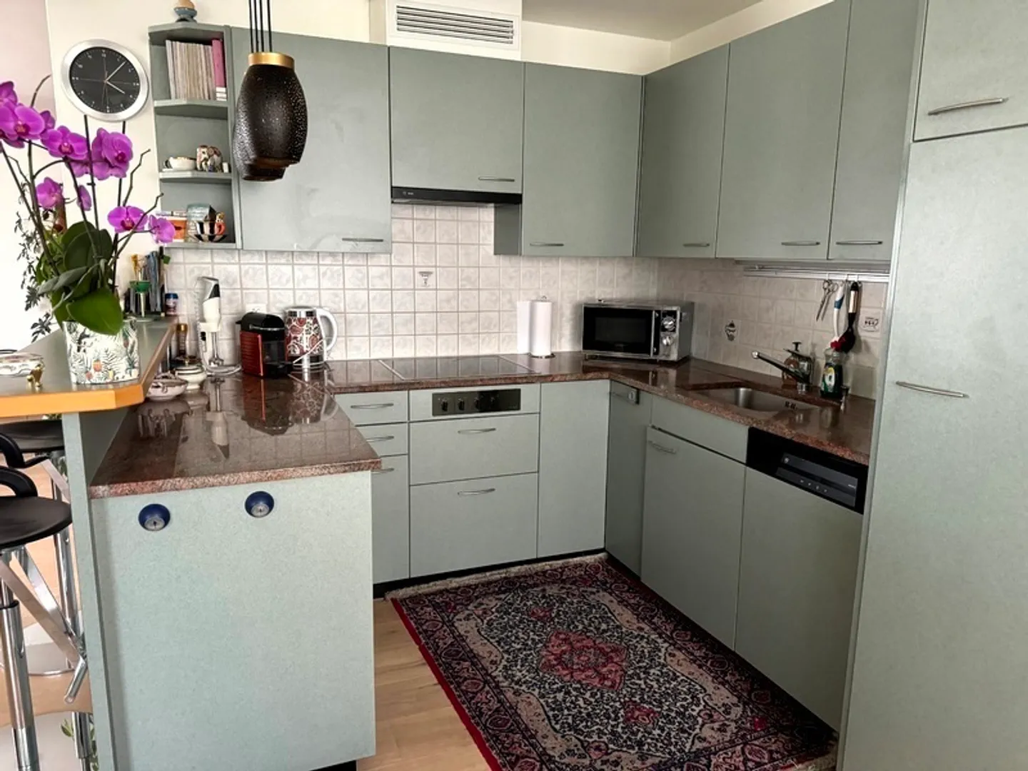 2½ ZI-WOHNUNG IN RAPPERSWIL (SG), MÖBLIERT, TEMPORÄR - Foto 1 von 10