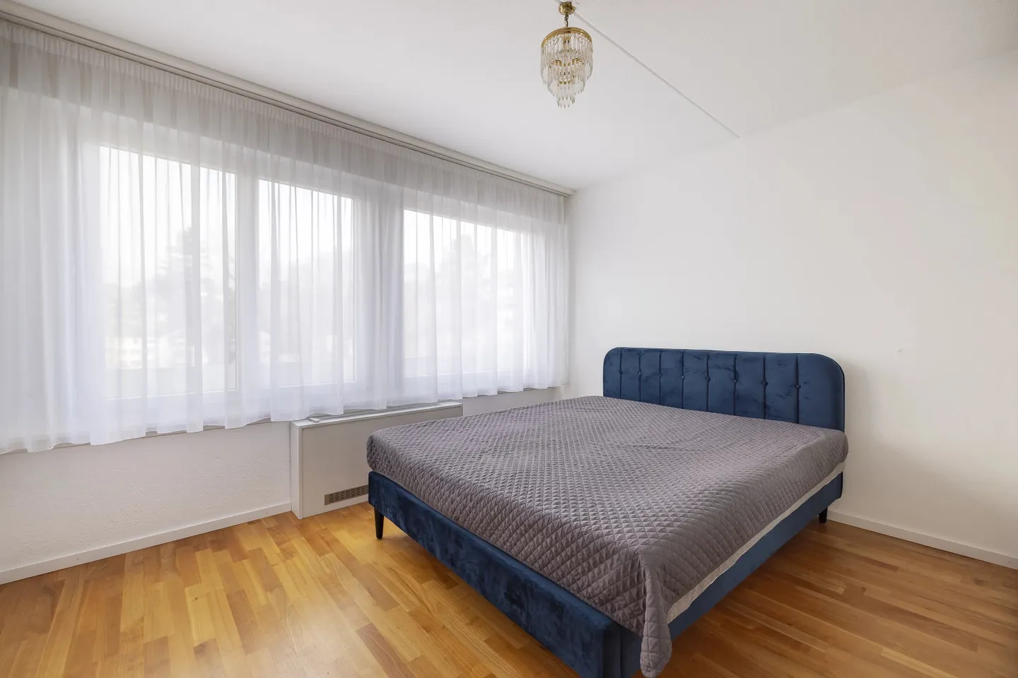 Beau penthouse de 5,5 pièces dans un emplacement central ! - Photo 10 sur 13