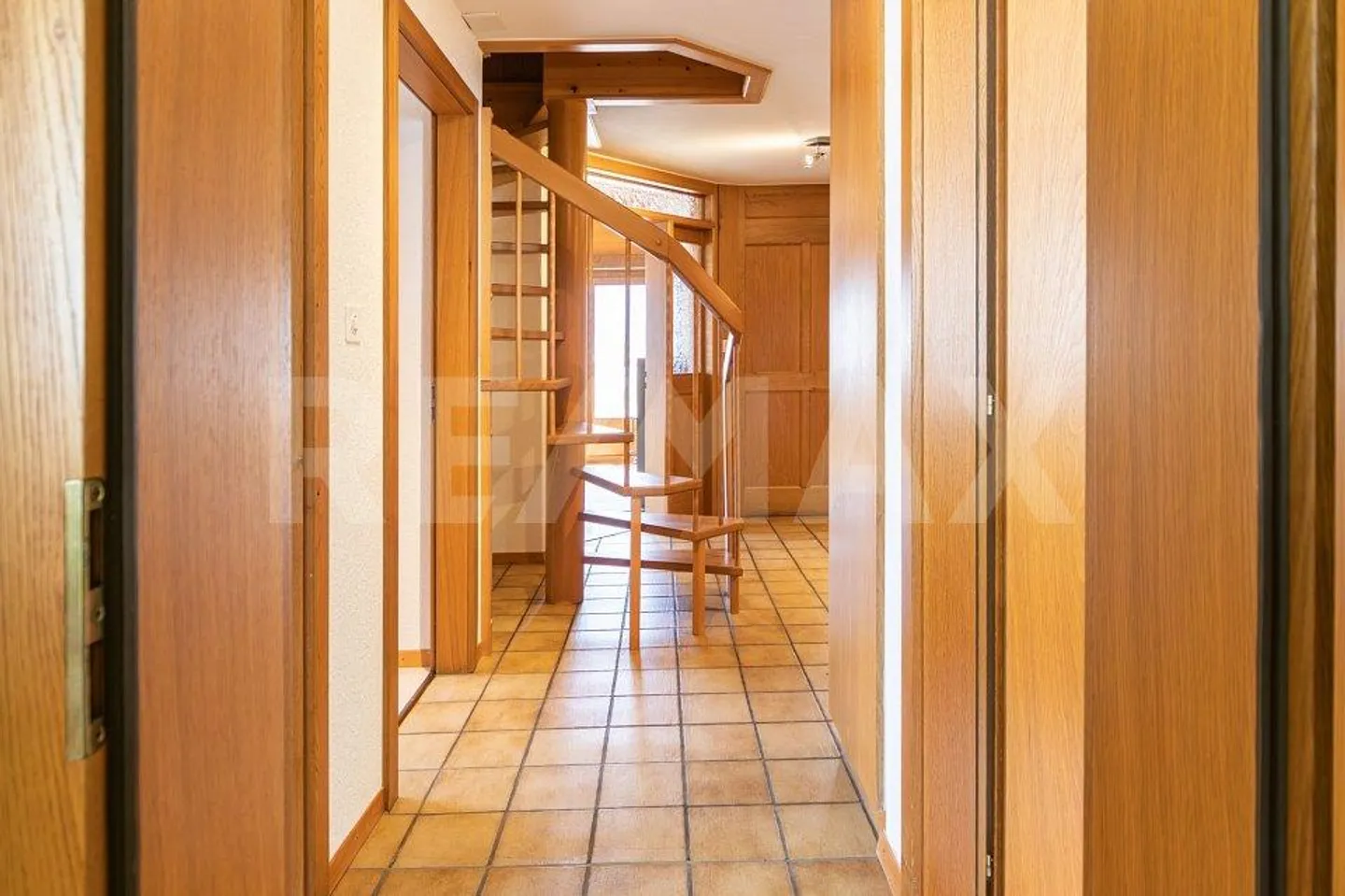 Beautiful apartment in the center of Gampel - Photo 7 of 12