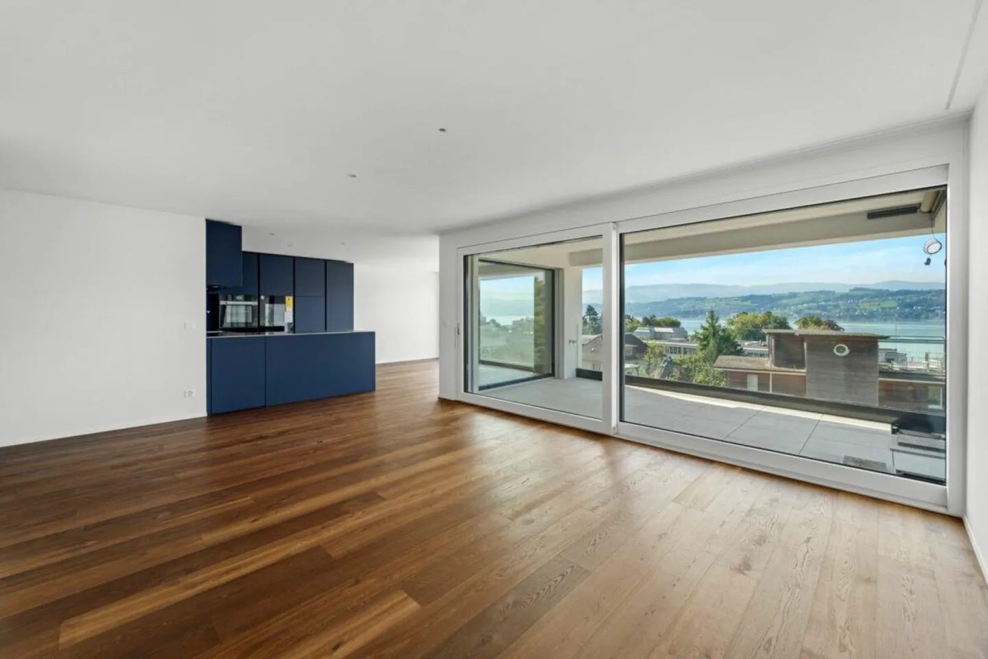 Luxuswohnung mit Seesicht - Foto 4 von 9
