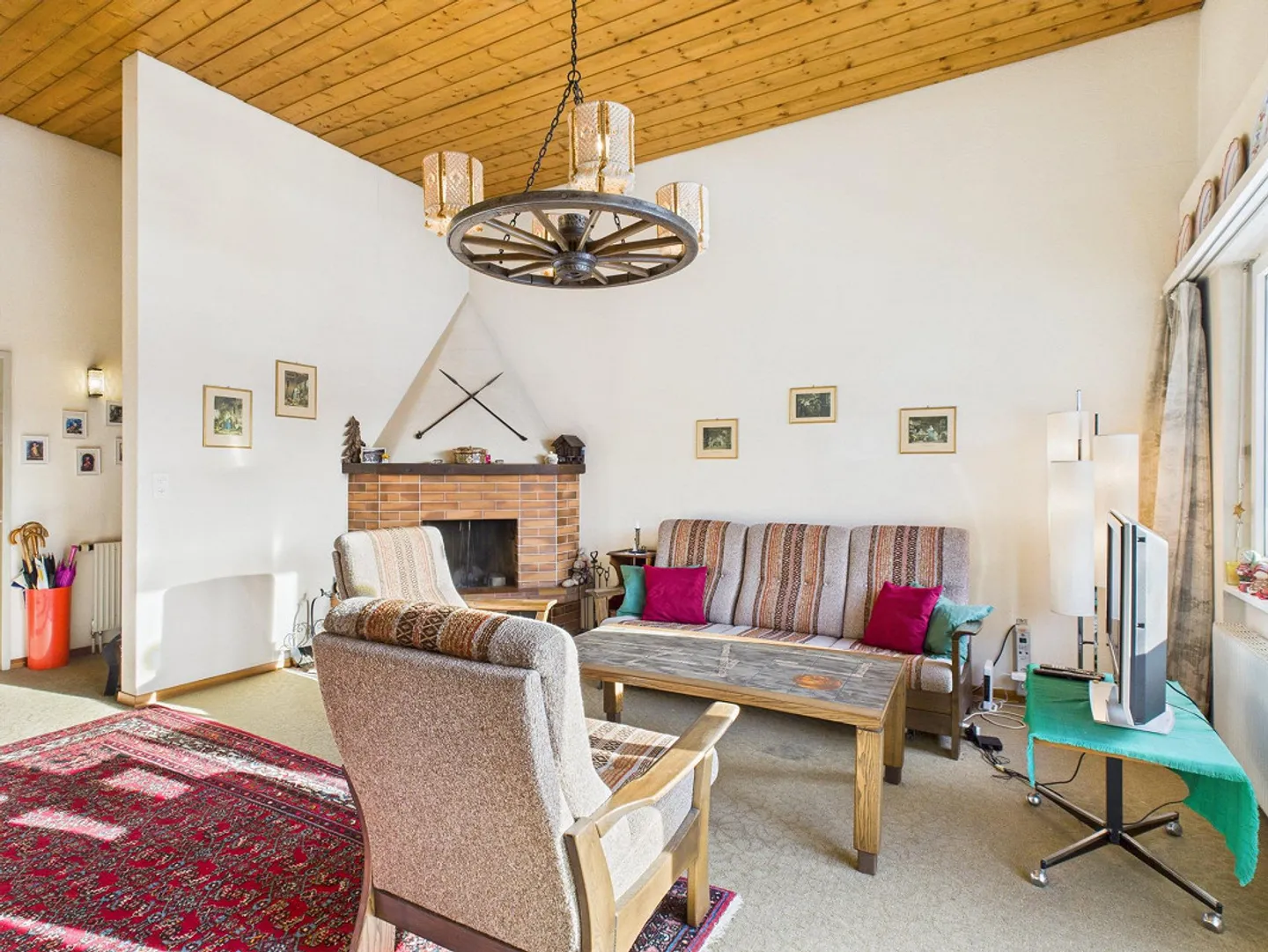 3-room penthouse apartment with mountain view in Fiesch for sale - Photo 3 of 13