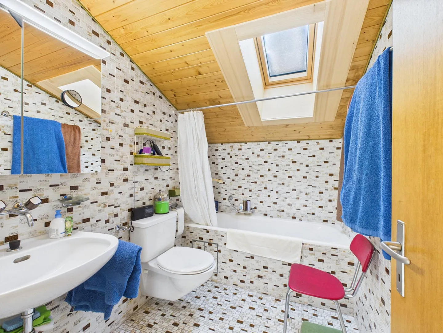 3-room penthouse apartment with mountain view in Fiesch for sale - Photo 10 of 13