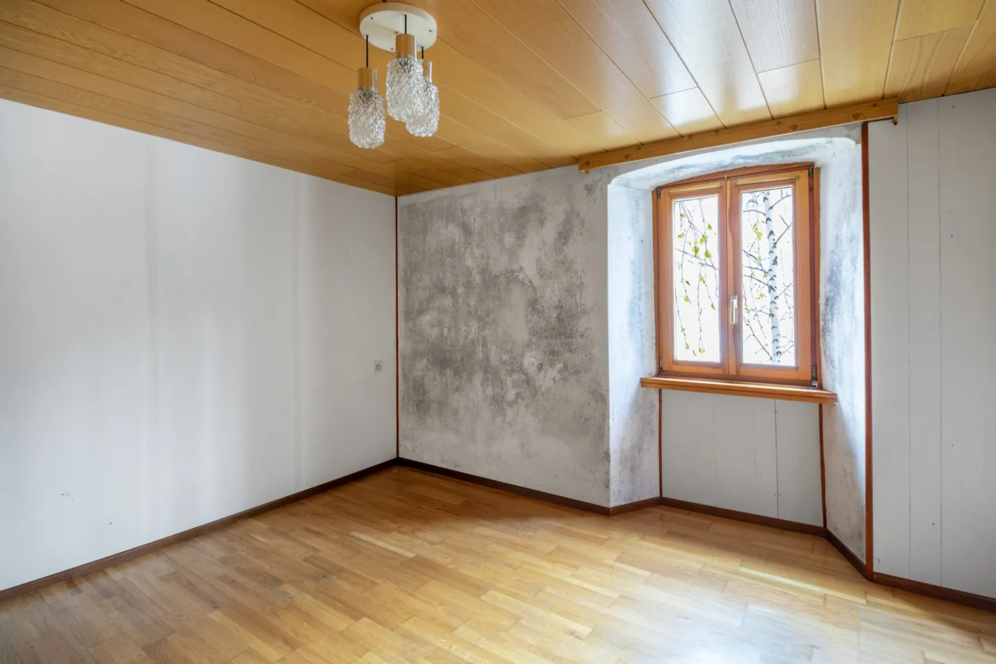 5.5-room property surrounded by nature - Photo 4 of 11