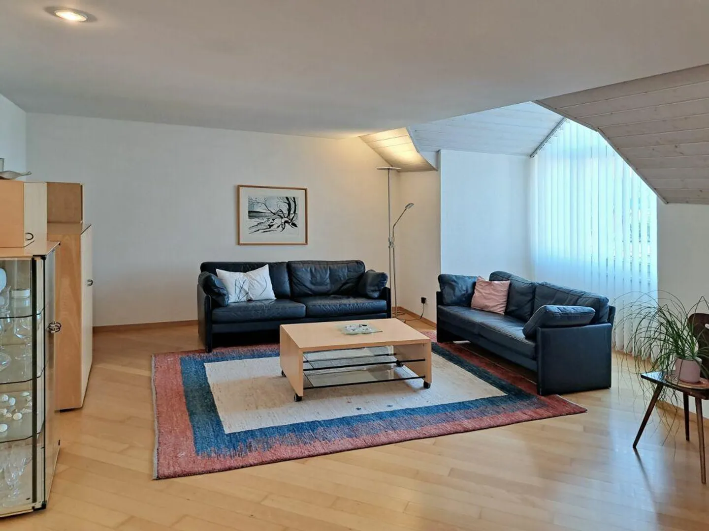 Stilvoll wohnen mit Weitblick: 5.5-Zimmer Maisonette-Dachwohnung in... - Foto 2 von 12