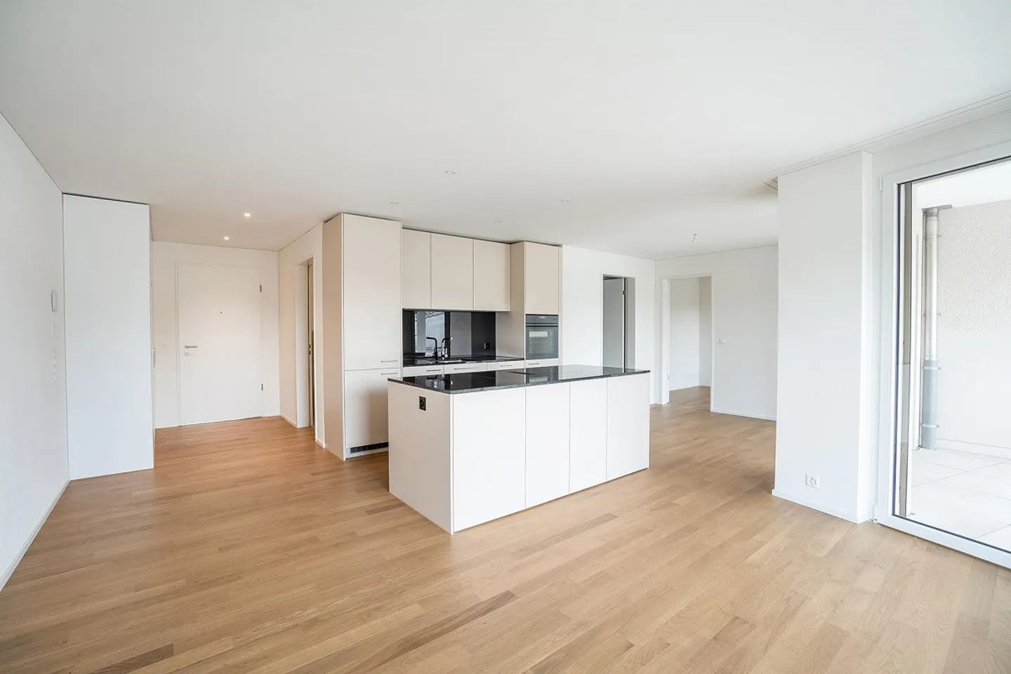 Geräumige Neubauwohnung in Othmarsingen - Foto 2 von 13