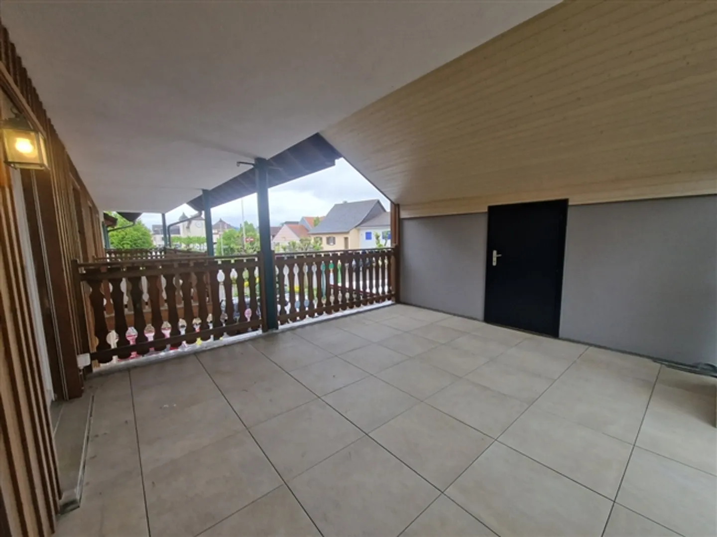 «Zentral gelegen mit großer Terrasse» - Foto 5 von 5