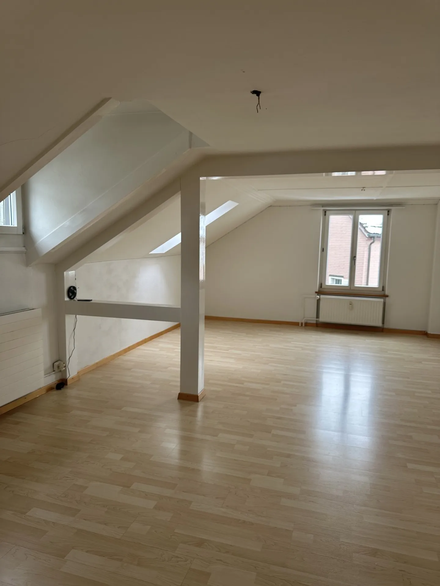 Charmante Dachwohnung in St. Gallen - Foto 1 von 8