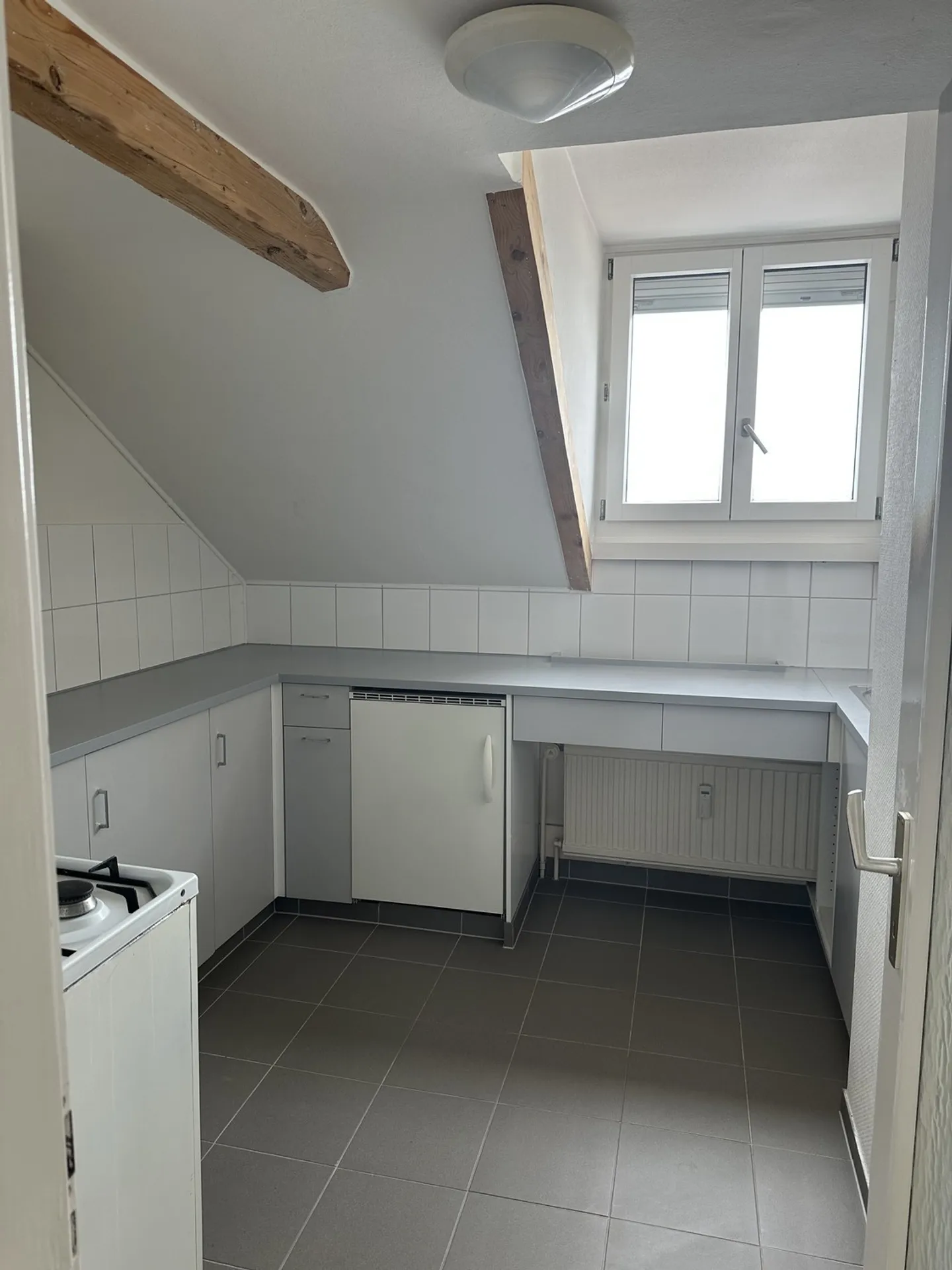 Charmante Dachwohnung in St. Gallen - Foto 4 von 8