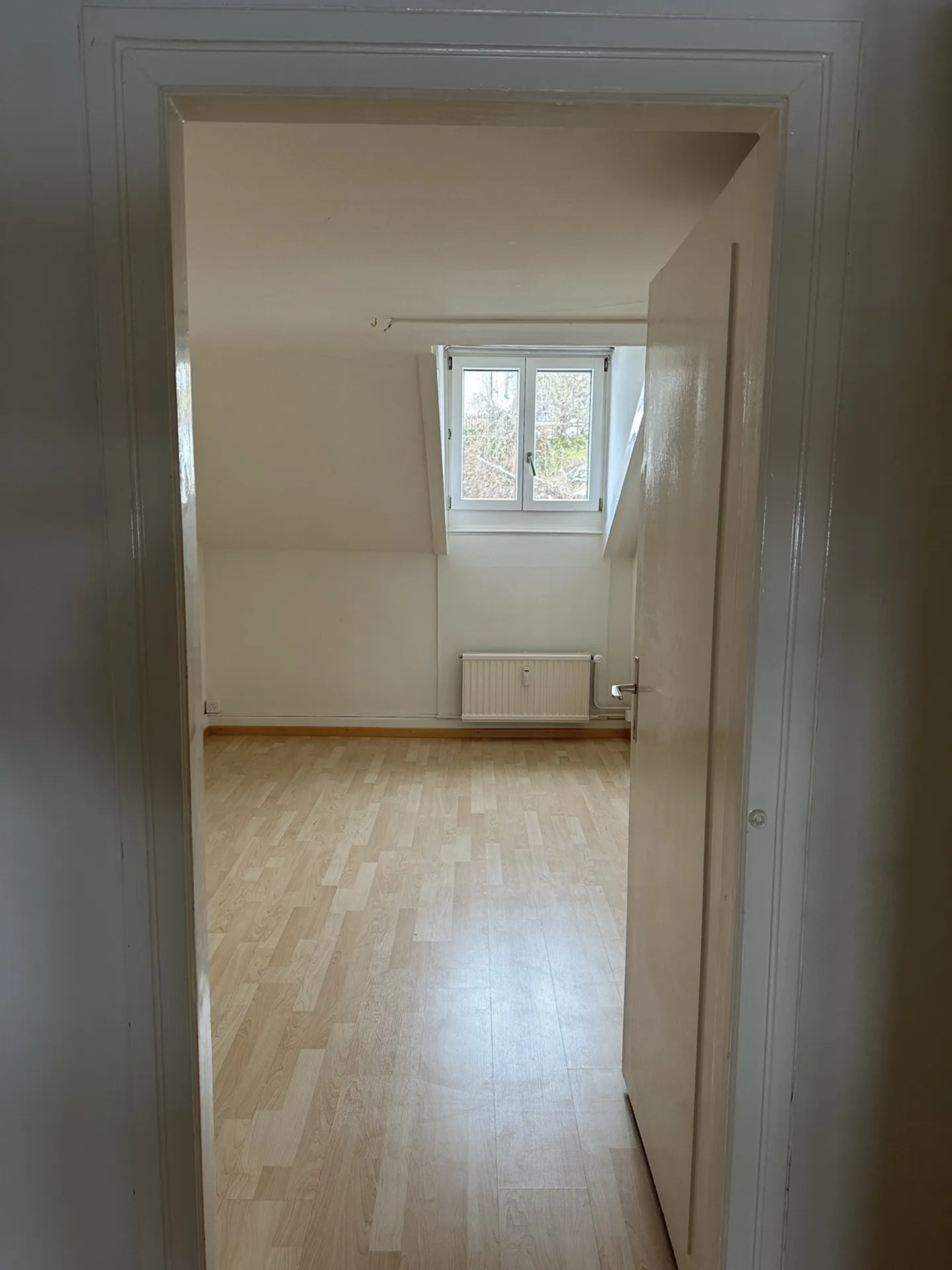 Charmante Dachwohnung in St. Gallen - Foto 6 von 8