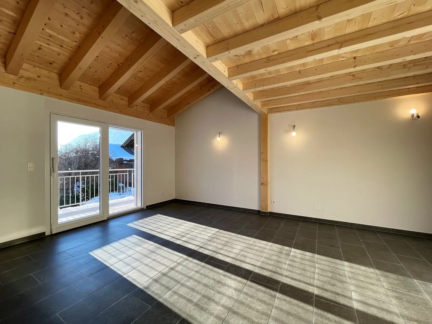 Magnifique appartement 2.5 pièces au 2ème étage avec mezzanine - Foto 4 di 9