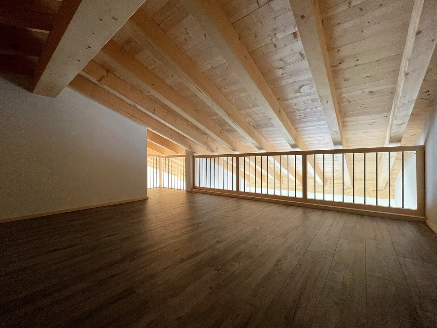 Magnifique appartement 2.5 pièces au 2ème étage avec mezzanine - Foto 5 di 9