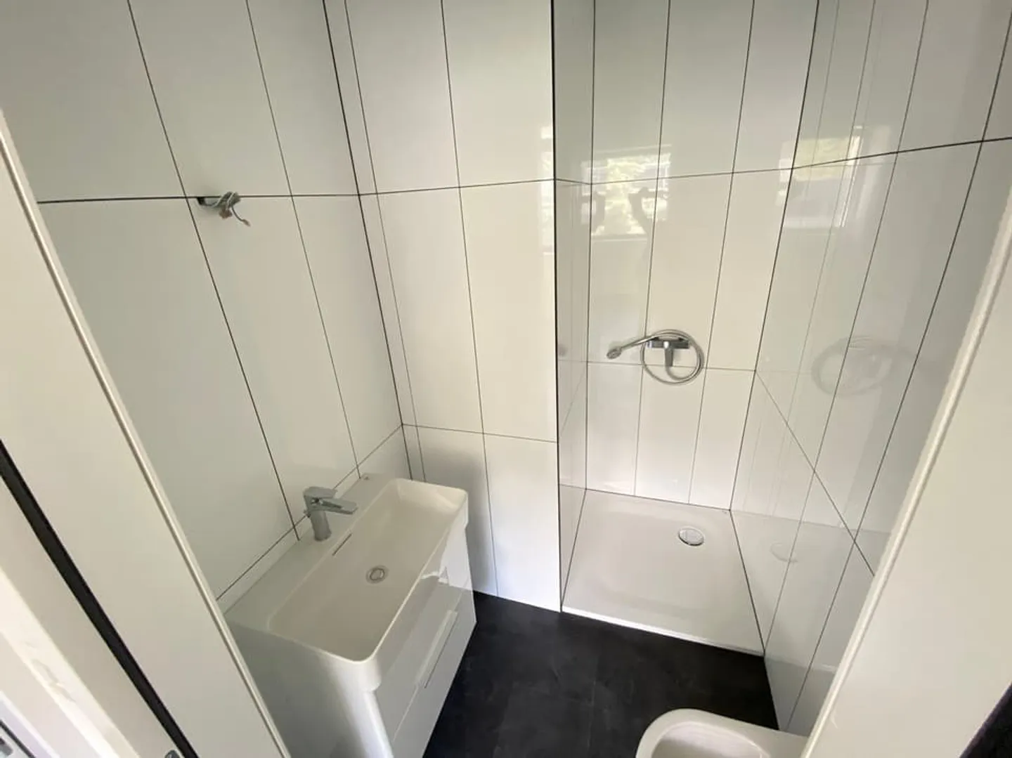 Appartamento moderno di 3,5 locali al 4° piano - Foto 5 di 5