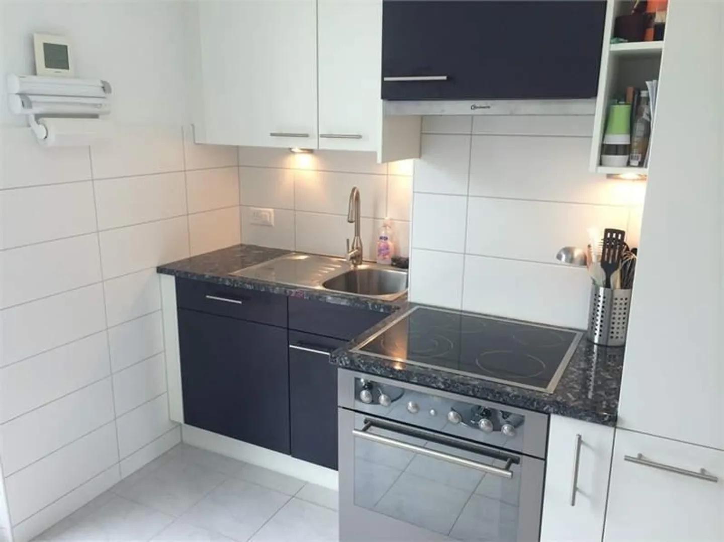 Vicino all'Omega, in affitto bel appartamento duplex di 5 stanze, 4° e 5° piano - Foto 5 di 13