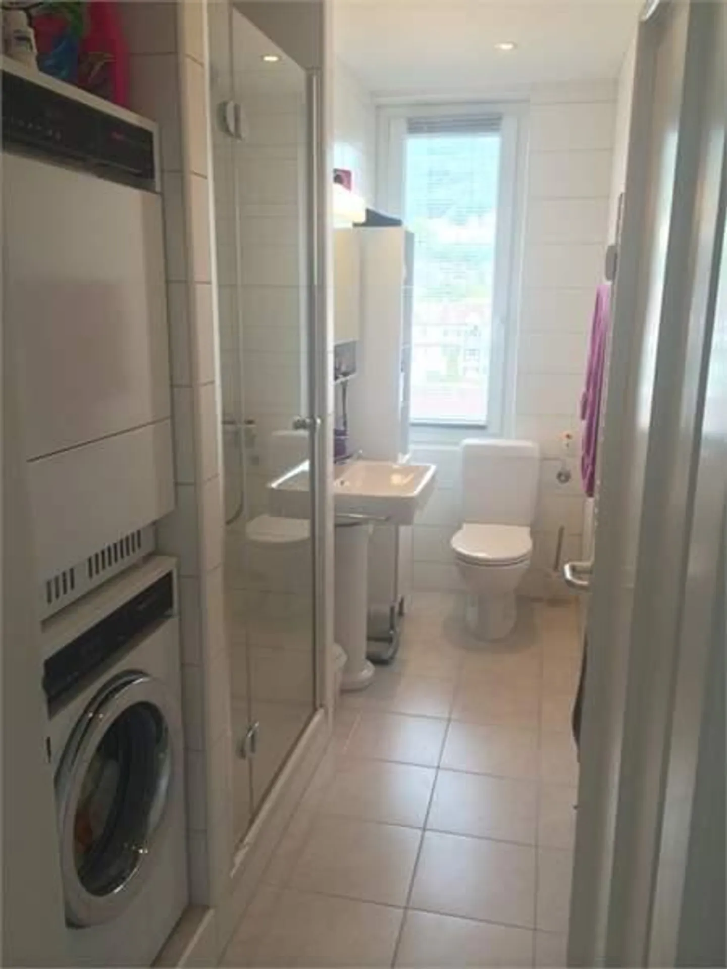 Vicino all'Omega, in affitto bel appartamento duplex di 5 stanze, 4° e 5° piano - Foto 9 di 13