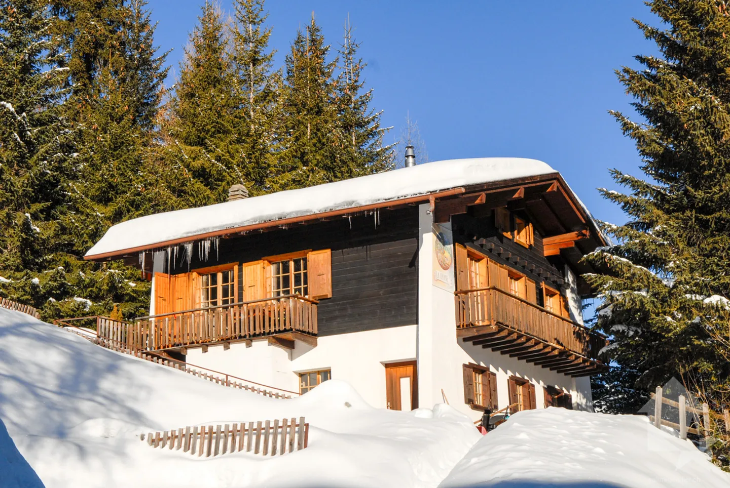 «Joli chalet en plein centre de la station» - Photo 1 sur 22