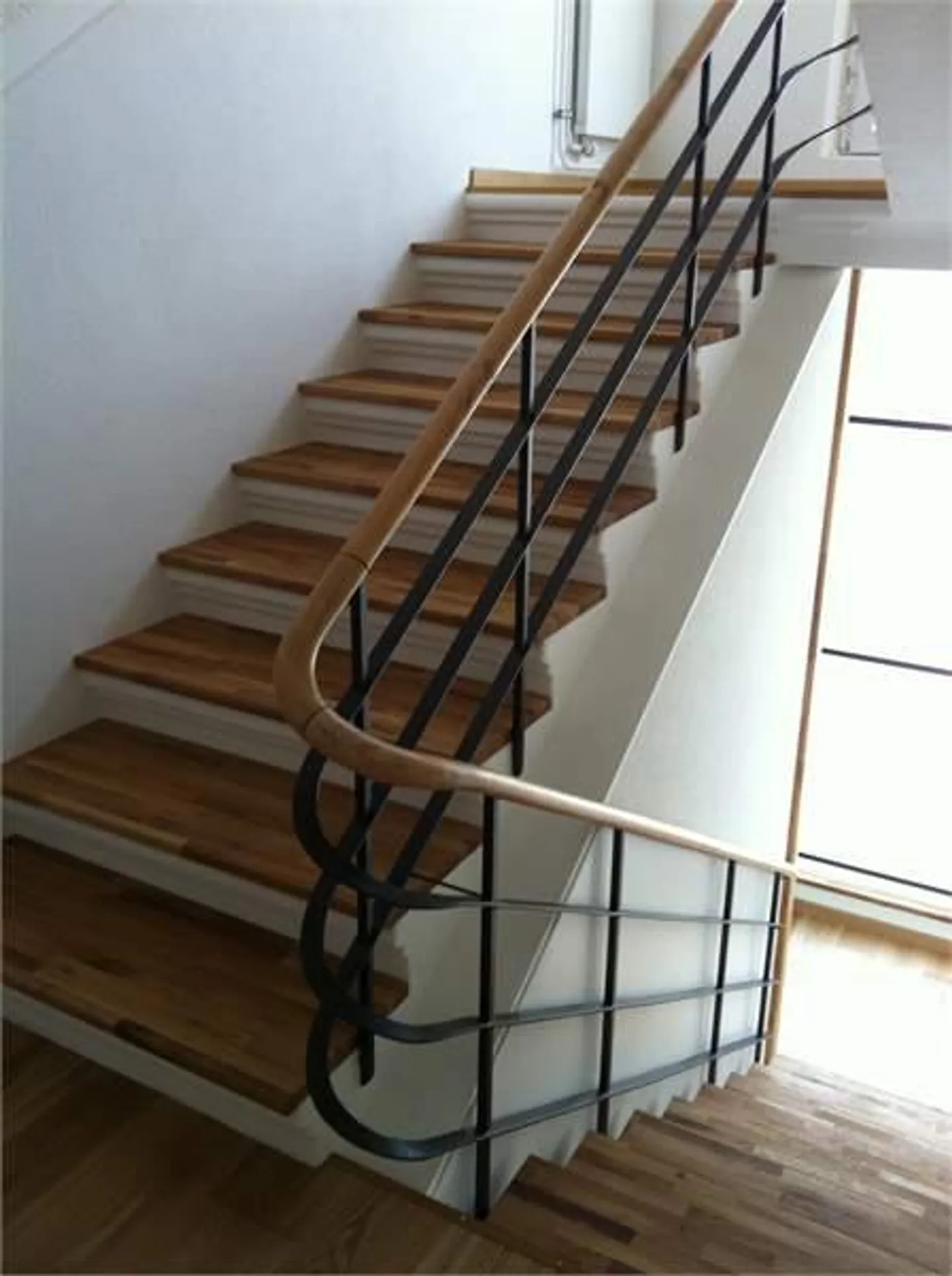 Vicino all'Omega, in affitto bel appartamento duplex di 5 stanze, 4° e 5° piano - Foto 11 di 13