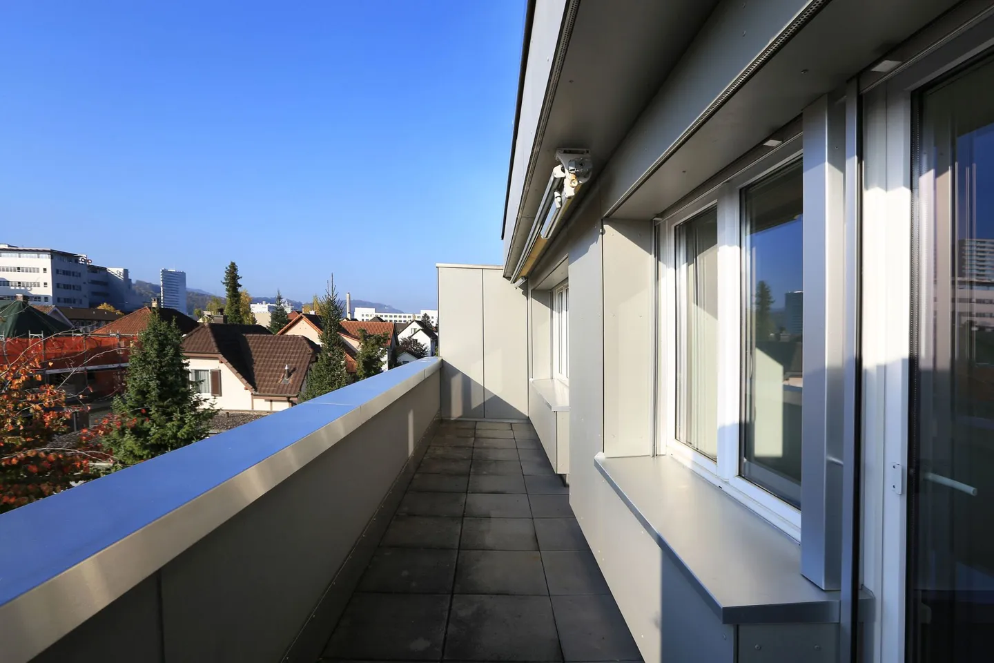 Appartamento di 3.5 locali in posizione tranquilla - Foto 2 di 7