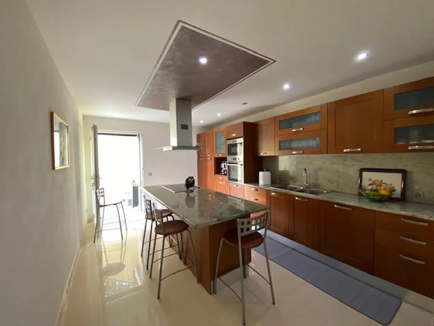 SPLENDID SINGLE-FAMILY HOUSE WITH PANORAMIC VIEW - Photo 3 of 13