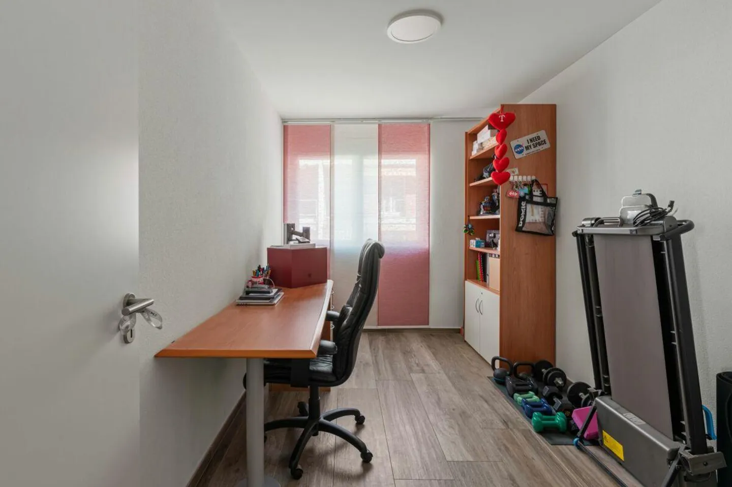 Modernes 3.5-Zimmer-Apartment in Claro - Foto 13 von 16