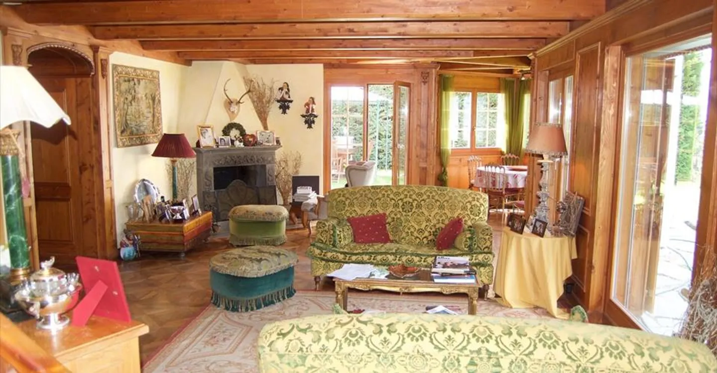 Chalet - Photo 1 of 25